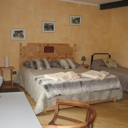 Apartment Maison Besenval Aosta
