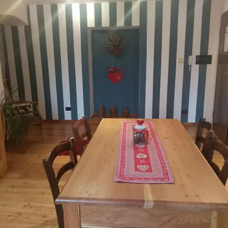 Maison Besenval アパート *