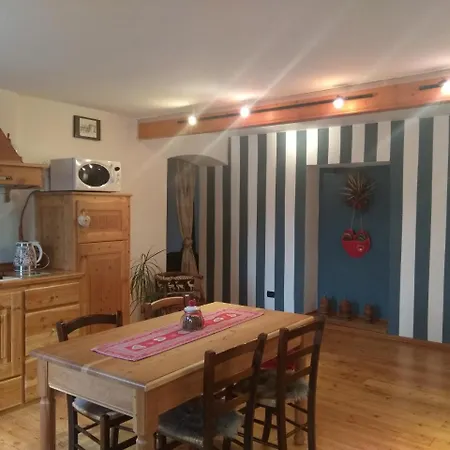 Appartamento Maison Besenval *